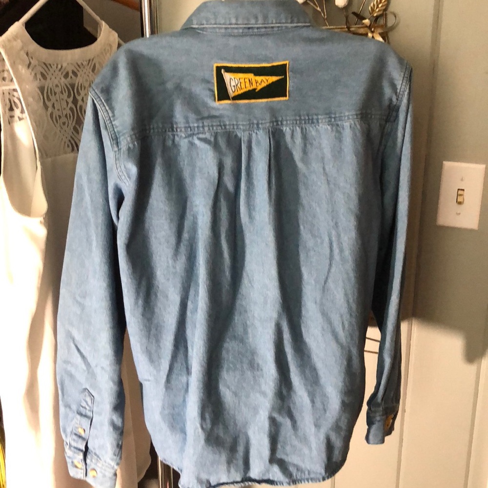 Christopher & Banks Green Bay denim shirt size med - Picture 6 of 7
